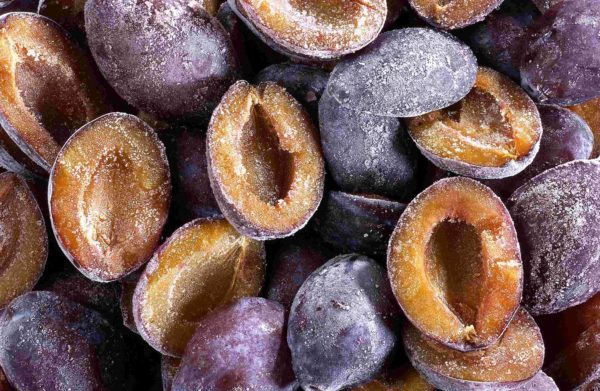 Слива без косточки (половинки)